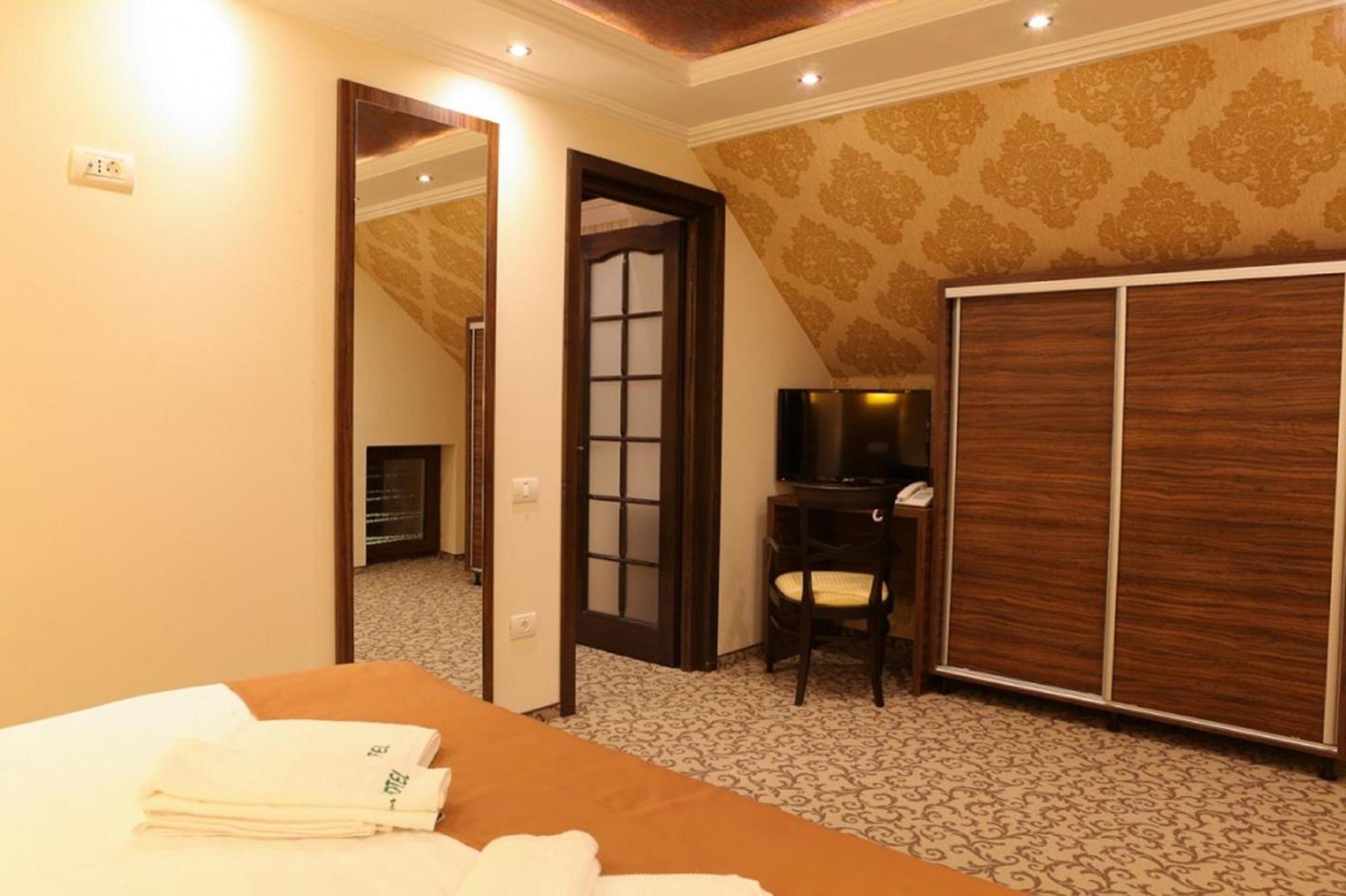 Allegria Hotel Alba Iulia Camera foto