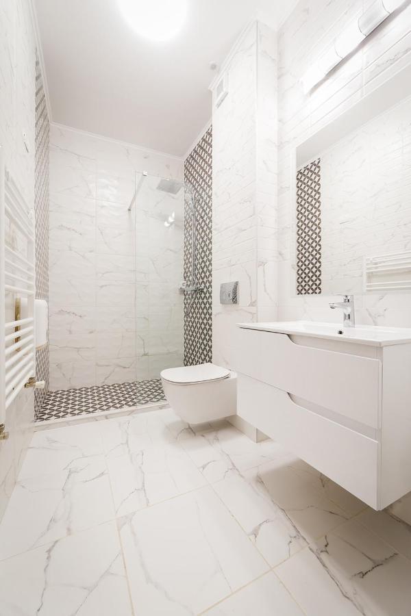 Allegria Hotel Alba Iulia Esterno foto