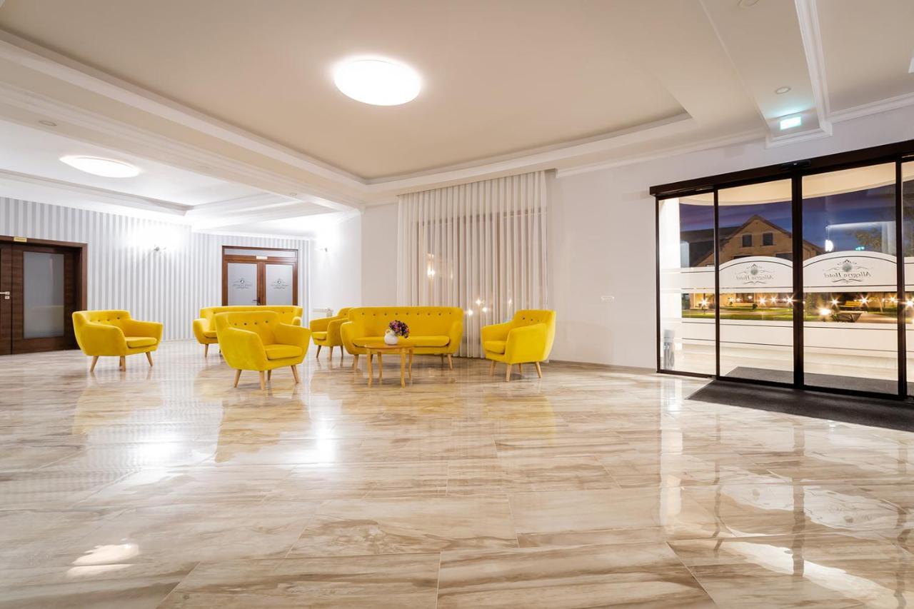 Allegria Hotel Alba Iulia Esterno foto